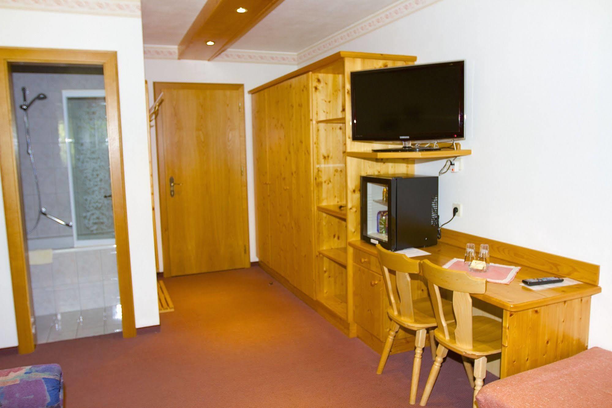 Hotel Rupertihaus Heiligenblut Ngoại thất bức ảnh